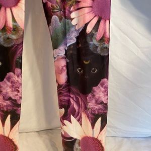 Drop Dead Kitty Leggings! Size L, never worn. Multi colored.